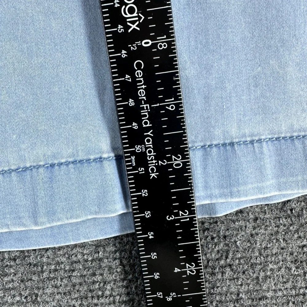 Tommy Bahama Shorts Mens 42 Blue Cotton Tencel Stretch Flat Front Casual Summer